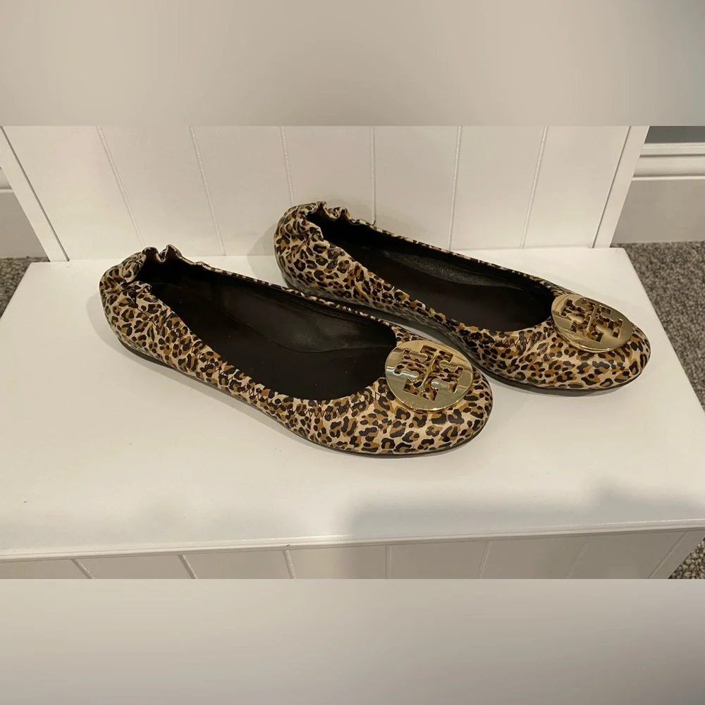 Tory Burch Leopard Print Reva Ballet Flats with Gold Logo like new